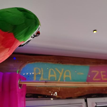 Wonder Room Paraiso Magico Habitacion เนร์คา ภายนอก รูปภาพ